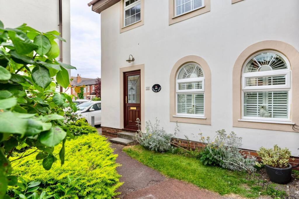 A Cheerful Three Bedroom House In Leafy Lytham Lytham St Annes Dış mekan fotoğraf