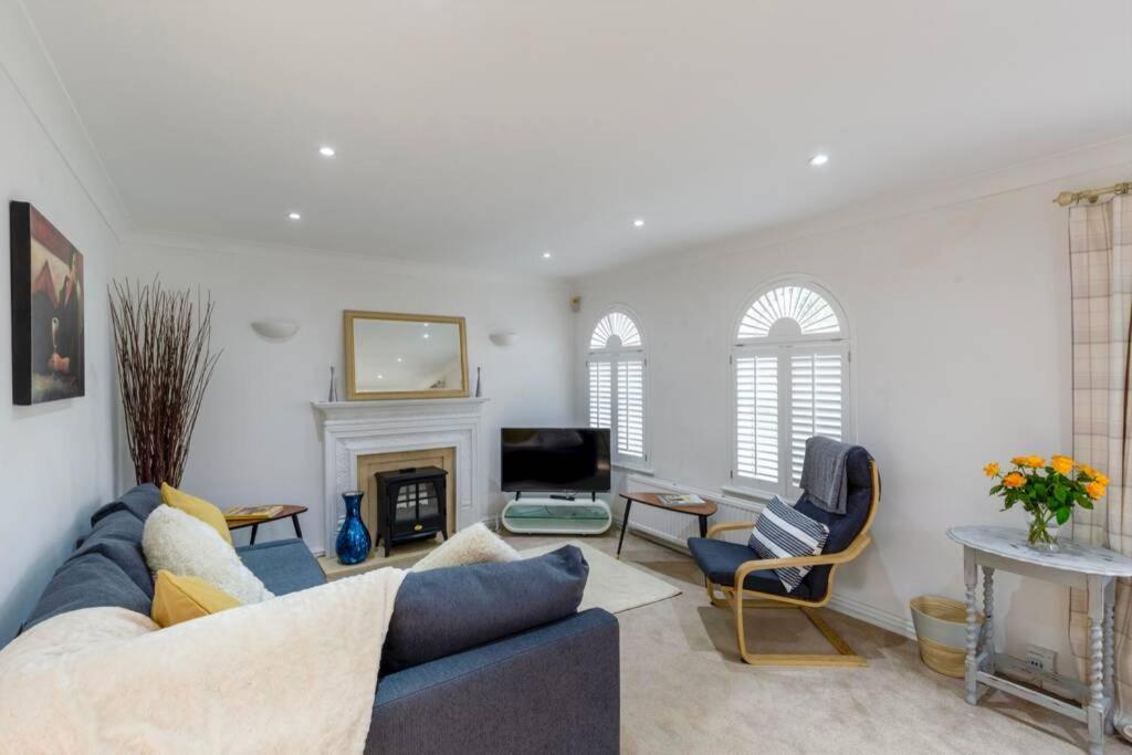 A Cheerful Three Bedroom House In Leafy Lytham Lytham St Annes Dış mekan fotoğraf