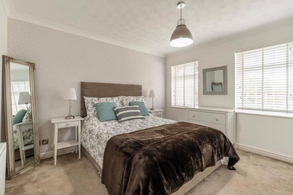 A Cheerful Three Bedroom House In Leafy Lytham Lytham St Annes Dış mekan fotoğraf
